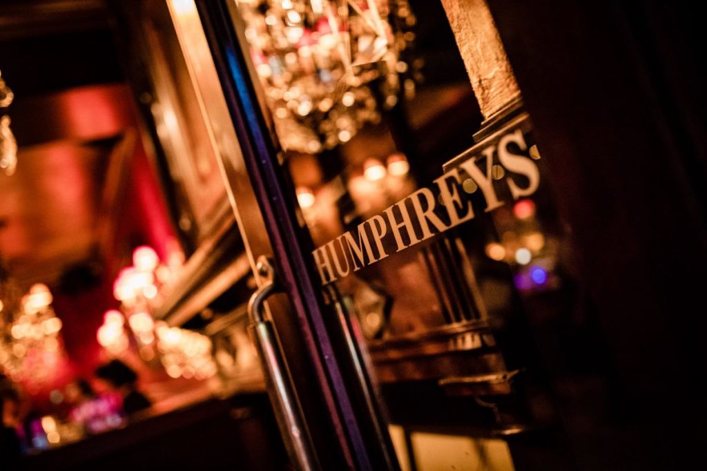 humphreys-contact-banner-img